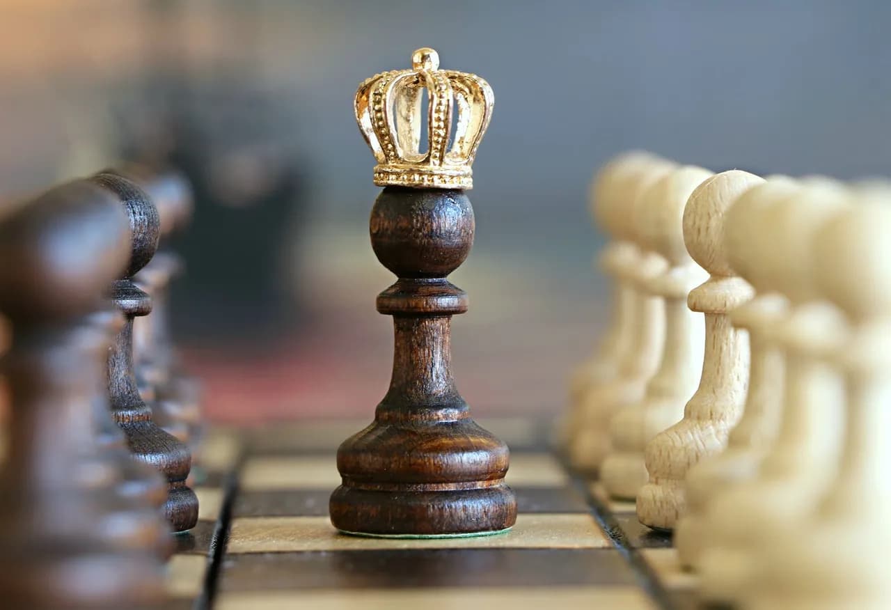 Co to jest gambit? Zrozumienie ryzykownych strategii szachowych Co to jest gambit? Zrozumienie ryzykownych strategii szachowych